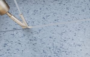 Hàn ron sàn vinyl bước cuối cùng quan trọng trong dự án