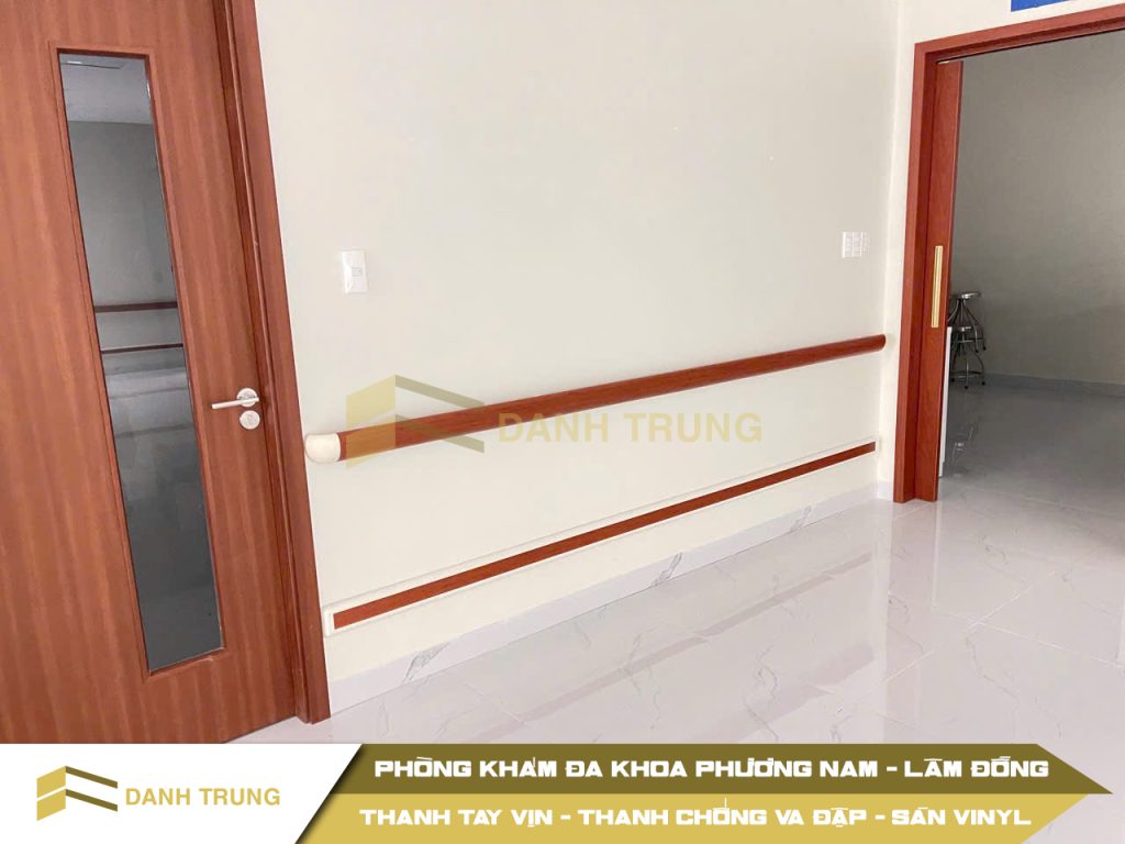 Thanh Chống Va Đập cho chuỗi phòng khám đa khoa Phương Nam